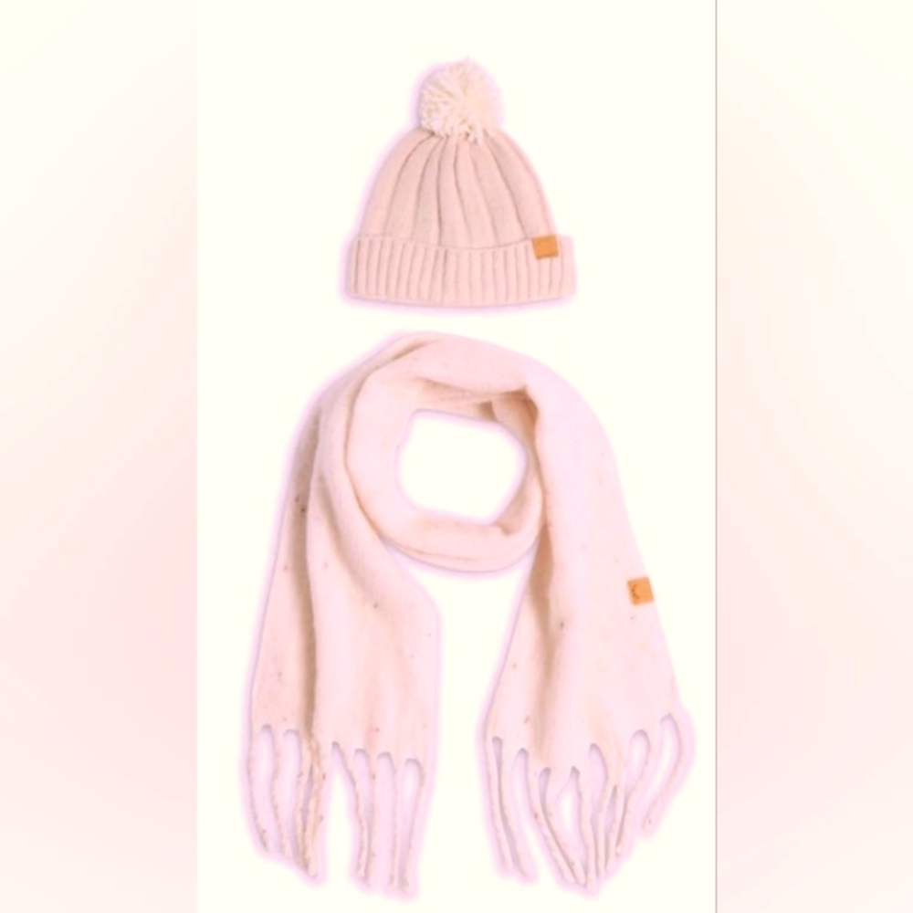 2-piece Beanie & Scarf Set In Blush Pink